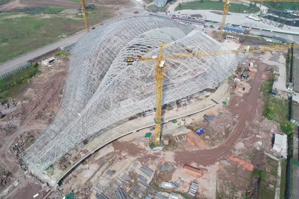 Large Multifunctional Space Frame Venue 4