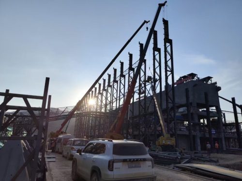 Construction of the Main Structure of a Heavy Industrial Steel Structure Plant 4